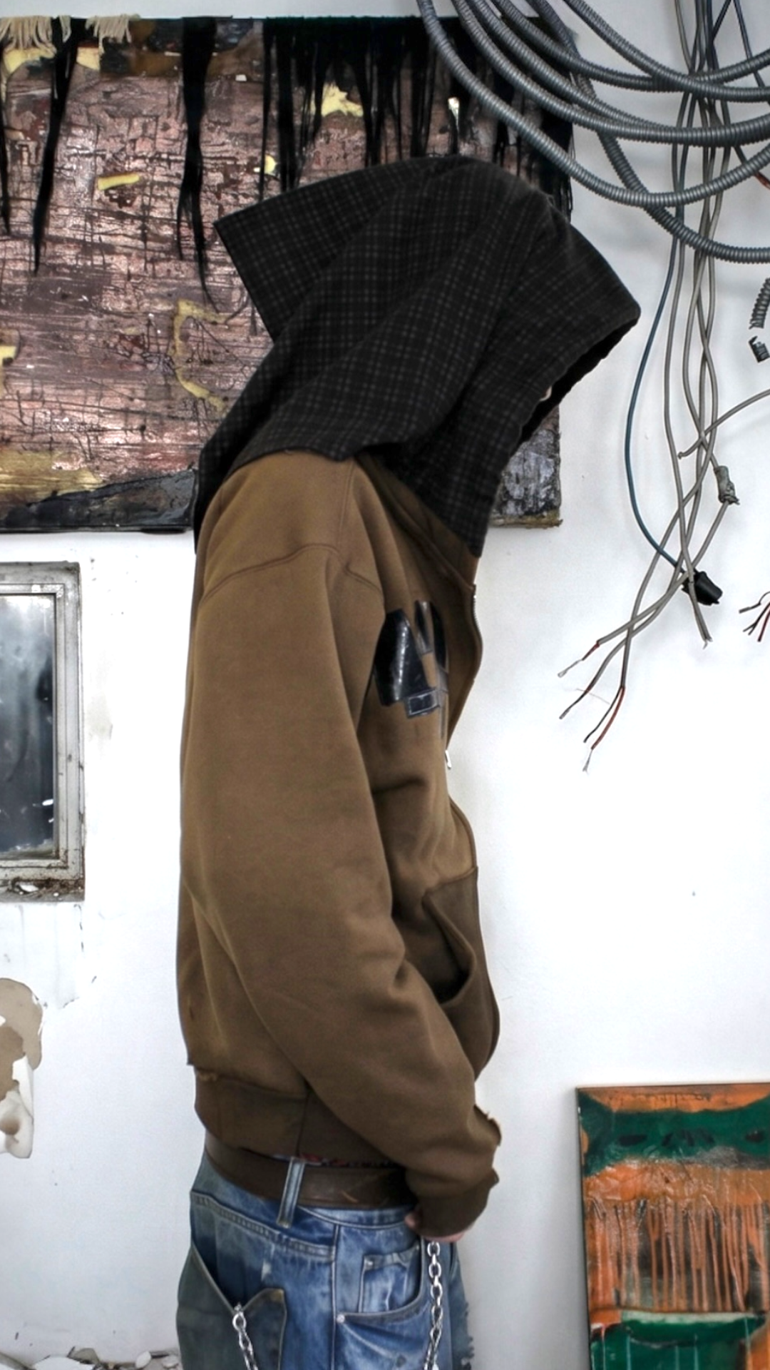 “RATTA CLOAK” Zip Up
