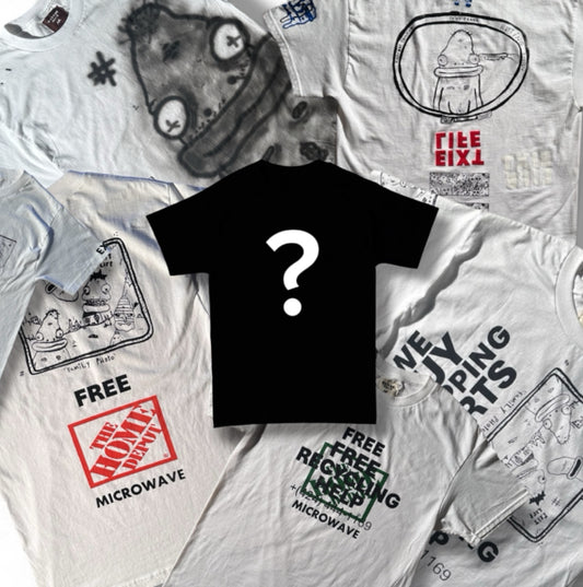 “MYSTERIOUS T-SHIRT”